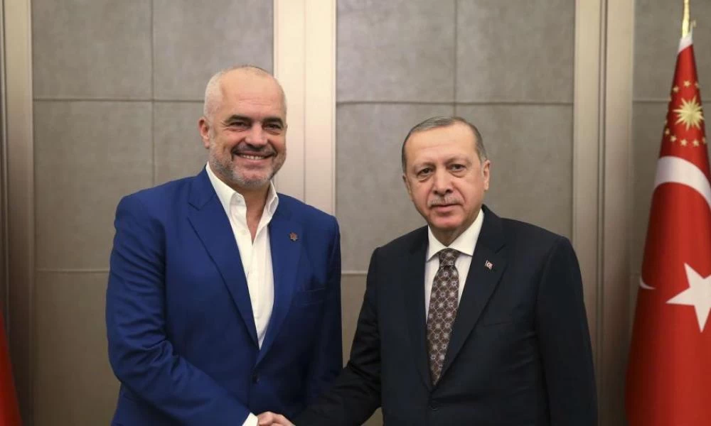 Πάμε για γενική ''ανάφλεξη'': Ο Ράμα παραχωρεί στην Άγκυρα ναύσταθμο στον Αυλώνα